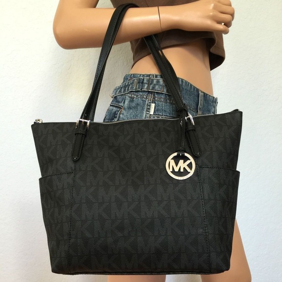 Michael Kors Handbags - Michael Kors Tote Bag in Black